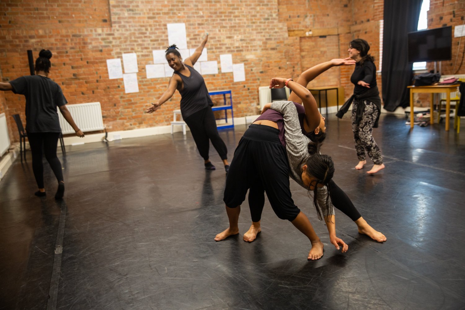 Anansi Theatre Company