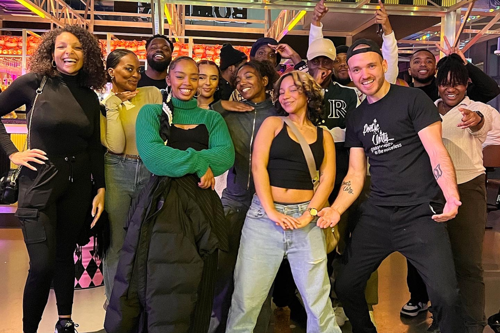 Poetic Unity-Poetic Unity team meal